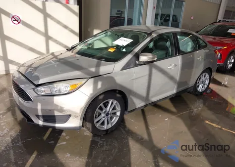 2016 Ford Focus Se z USA, uszkodzony, nr VIN 1FADP3F21GL340862